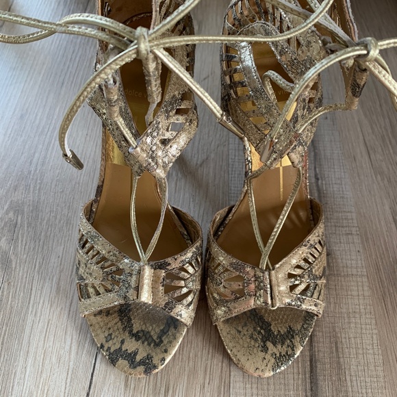 Dolce Vita Lace Up Heels - Picture 3 of 9